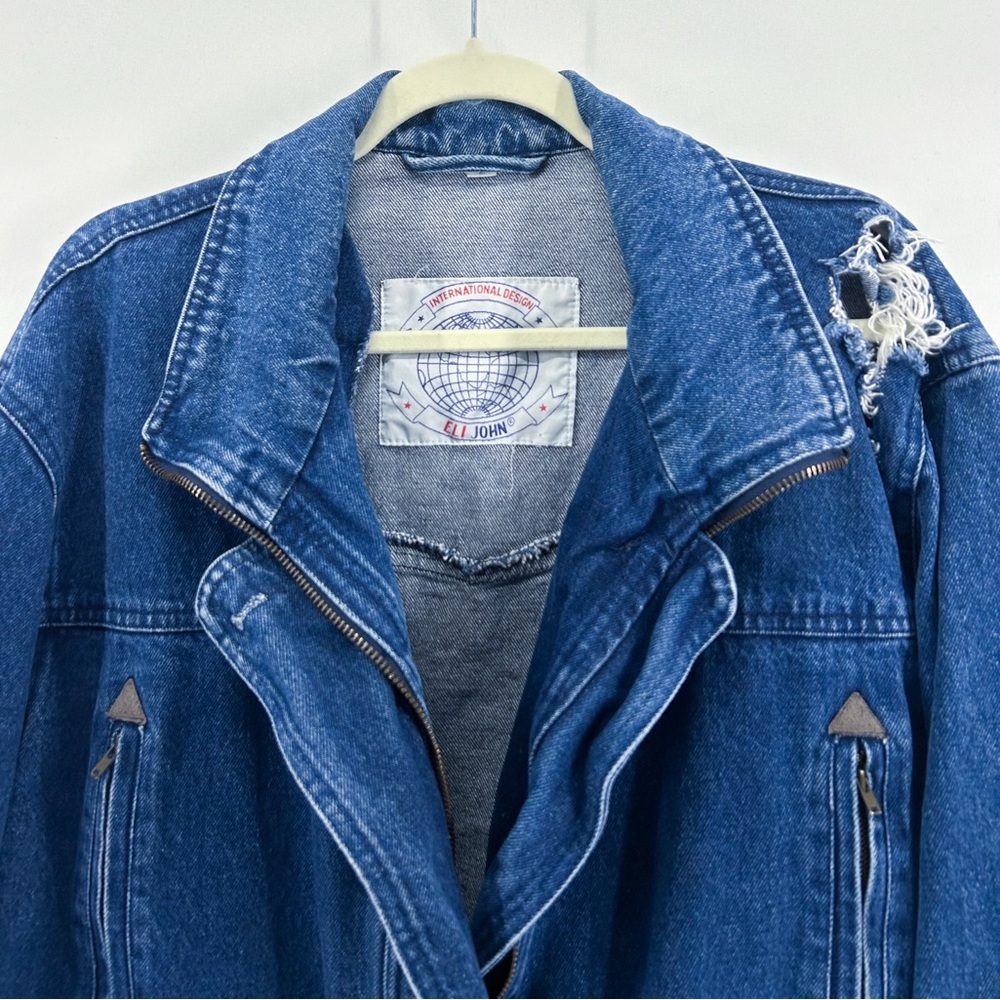 Vintage International Design Eli John Oversized Distressed Denim Jacket - Picture 3 of 8